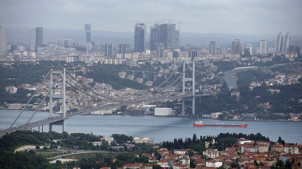 مشهد يطل على جسر البوسفور في اسطنبول، تركيا (صور أرشيفية) - سبوتنيك عربي