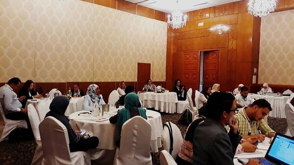 الدورة التدريبية  بتونس، لمشروع سفراء السلام المرحلة الثالثة وعدد من منظمات المجتمع المدني - سبوتنيك عربي