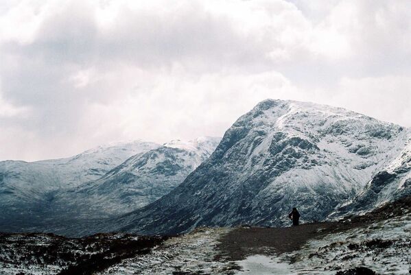 مشهد يطل على السلسلة الجبلية أيش إكش، اسكتلندا - سبوتنيك عربي
