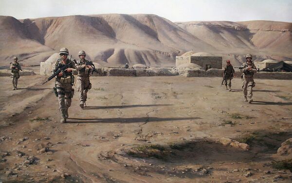 لوحة بعنوان La Patrulla, 2013 (الدورية العسكرية، عام 2013) من الرسام الحروب الإسباني أوغوستو-دالماو فيرير نييتو - سبوتنيك عربي