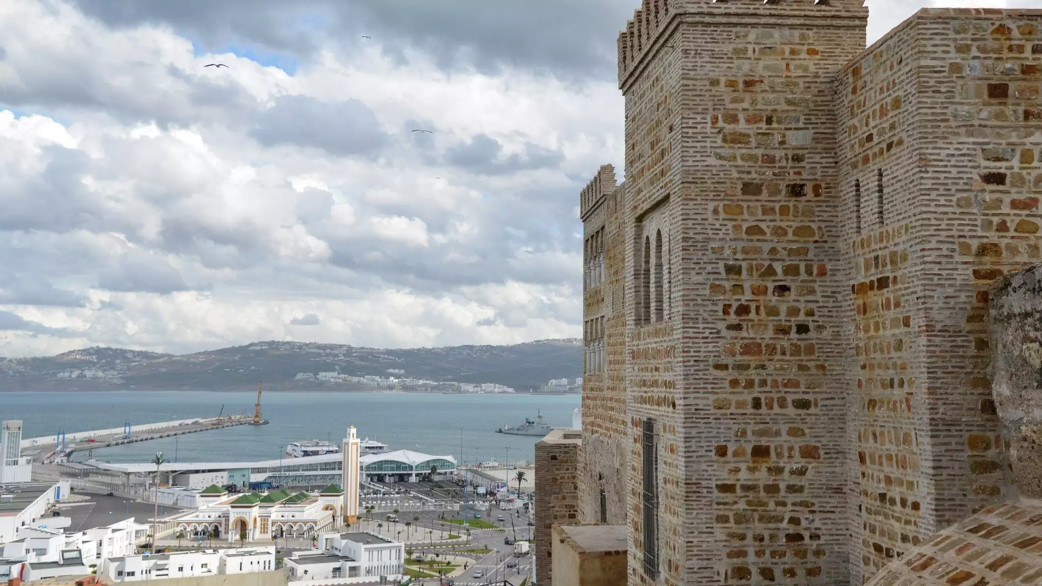 دولة خليجية تصبح أكبر مستثمر في المغرب