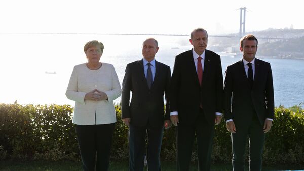 ماكرون أردوغان بوتين ميركل خلال القمة الرباعية حول سوريا - سبوتنيك عربي