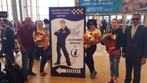 سياح روس يصلون مطار شرم الشيخ، 29 أكتوبر/تشرين الأول 2018 - سبوتنيك عربي