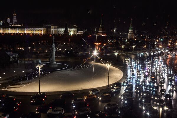 ازدحام السيارات في وسط مدينة موسكو، روسيا - سبوتنيك عربي