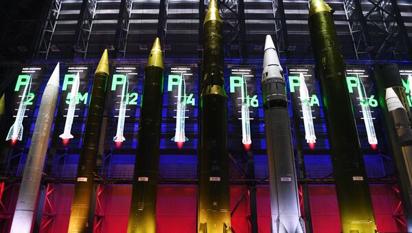 نماذج الجيل الأول من الصواريخ الباليستية في المركز التدريبي والعلمي للأكاديمية العسكرية التابعة للقوات الصاروخية الاستراتيجية باسم بطرس الأكبر - سبوتنيك عربي