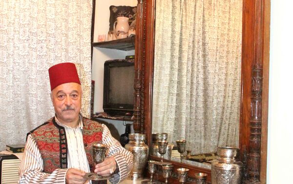 دمشقي يعشق الأنتيكا يحوّل بيته التراثي إلى متحف مجاني - سبوتنيك عربي