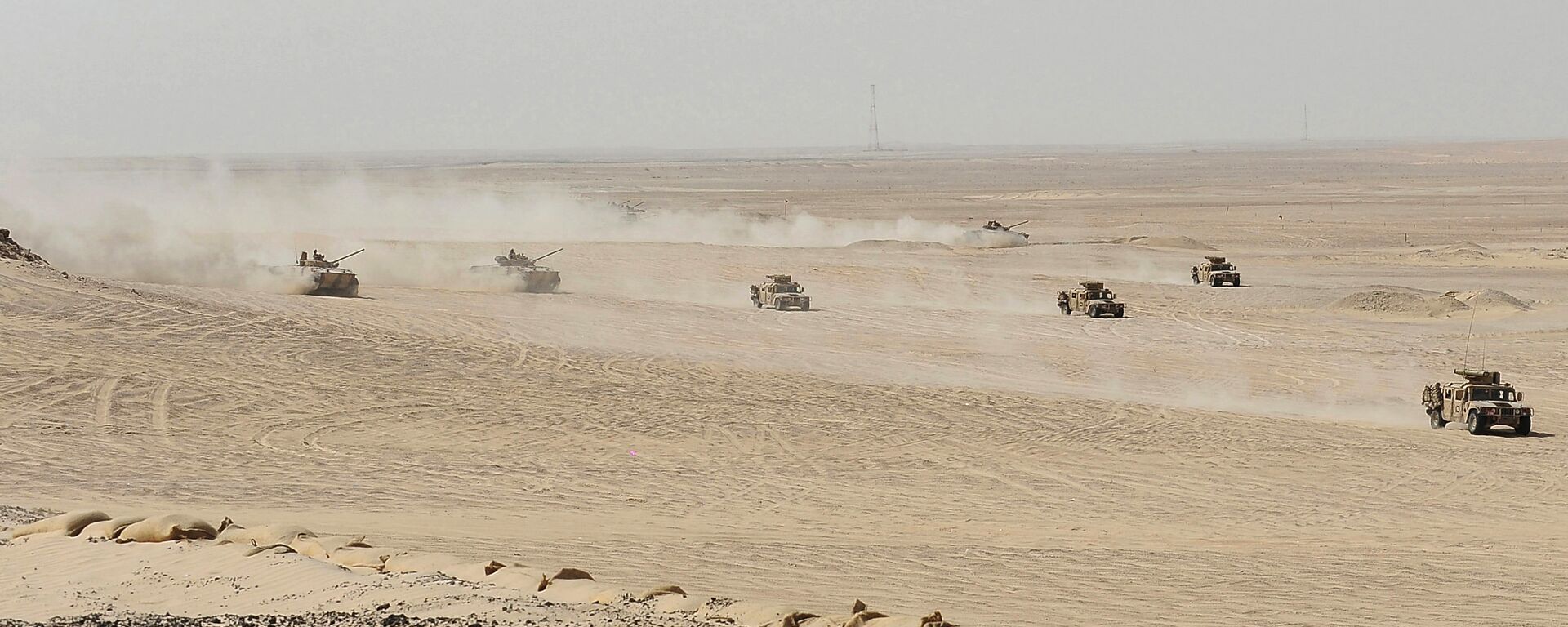 الجيش الإماراتي - المناورات المشتركة مع القوات الفرنسية في صحراء أبو ظبي - سبوتنيك عربي, 1920, 16.11.2021