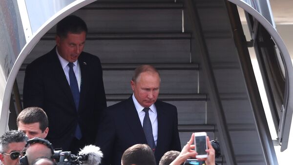 قمة مجموعة العشرين - G 20 - وصول الرئيس الروسي فلاديمير بوتين إلى العاصمة الأرجنتينية بوينس آيرس، 30 نوفمبر/ تشرين الثاني 2018 - سبوتنيك عربي