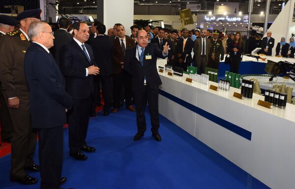 الرئيس المصري عبدالفتاح السيسي يفتتح معرض إيديكس 2018 في القاهرة، 3 ديسمبر/ كانون الأول 2018 - سبوتنيك عربي