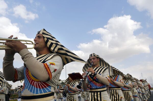 الفرقة الموسيقية العسكرية المصرية في مراسم افتتاح معرض إيديكس 2018 في القاهرة، 3 ديسمبر/ كانون الأول 2018 - سبوتنيك عربي