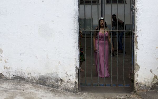 مسابقة ملكة جمال السجون تالافيرا بريوس في البرازيل، 4 ديسمبر/ كانون الأول 2018 - ملكة الجمال السجون السابقة (لعام 2017) - سبوتنيك عربي