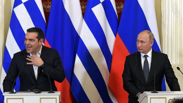 رئيس الوزراء اليوناني ألكسيس تسيبراس يجتمع مع الرئيس الروسي فلاديمير بوتين - سبوتنيك عربي