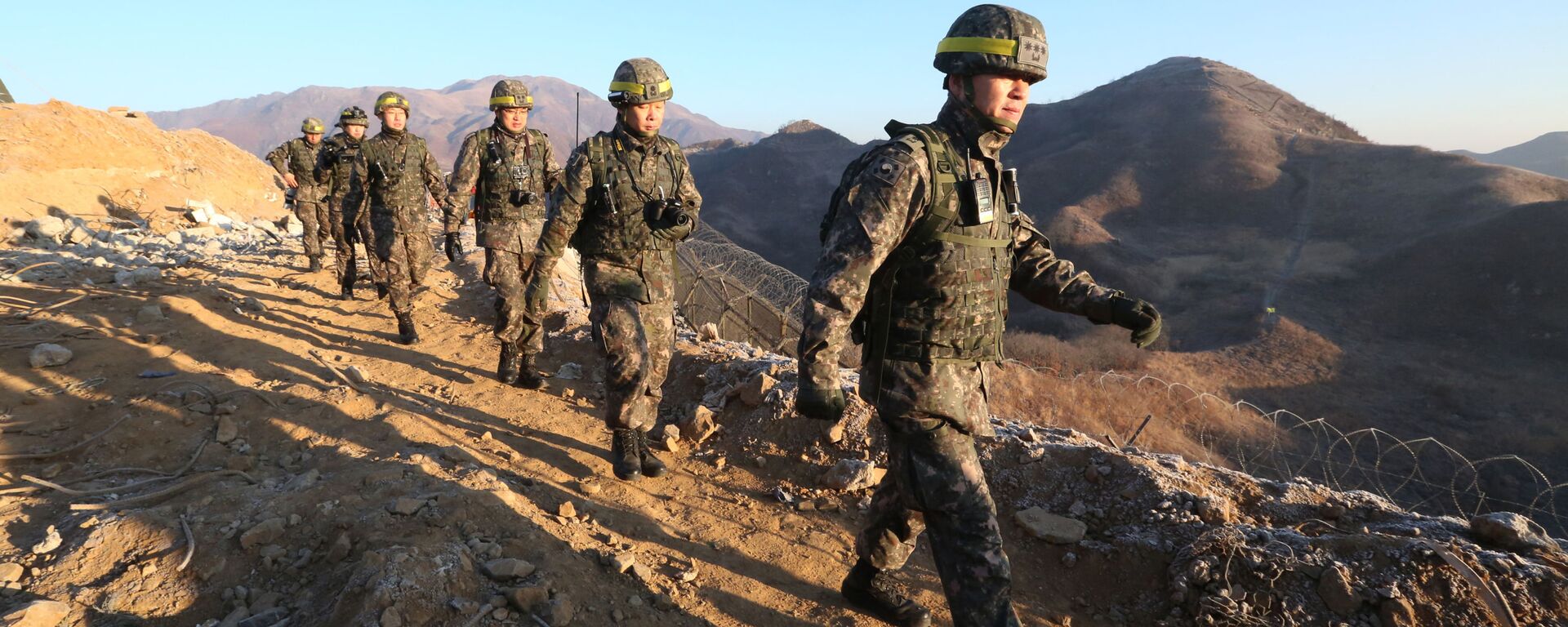 الحدود بين كوريا الجنوبية و كوريا الشمالية - الجنود - الجيش الكوري الجنوبي والشمالي، 12 ديسمبر/ كانون الأول 2018 - سبوتنيك عربي, 1920, 24.07.2022
