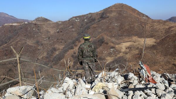الحدود بين كوريا الجنوبية و كوريا الشمالية - الجنود - الجيش الكوري الجنوبي، 12 ديسمبر/ كانون الأول 2018 - سبوتنيك عربي