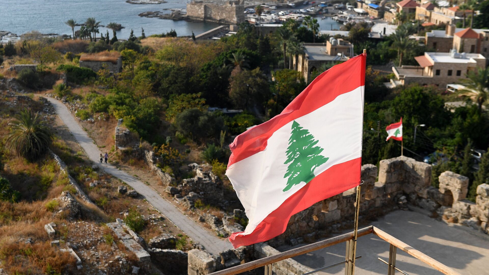 جبيل علم لبنان - سبوتنيك عربي, 1920, 21.11.2022