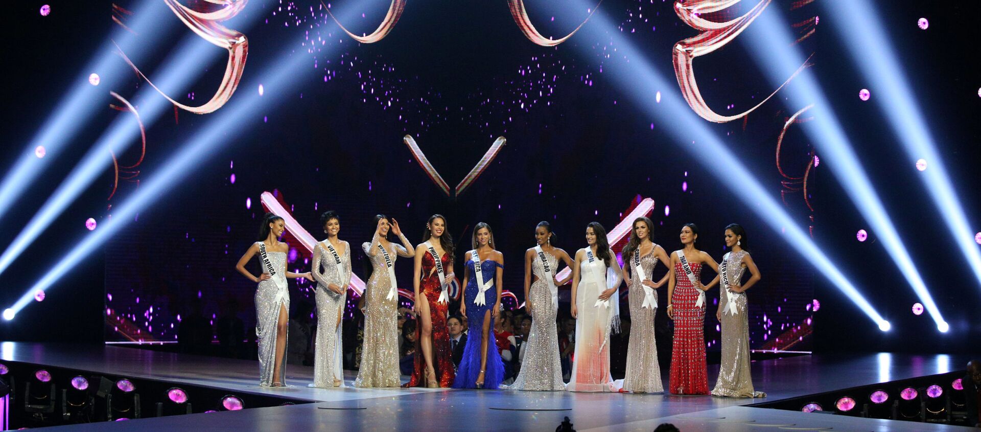  المشاركات في مسابقة ملكة جمال الكون لعام 2018 في بانكوك، تايلاند 17 ديسمبر/ كانون الأول 2018 - سبوتنيك عربي, 1920, 06.08.2020