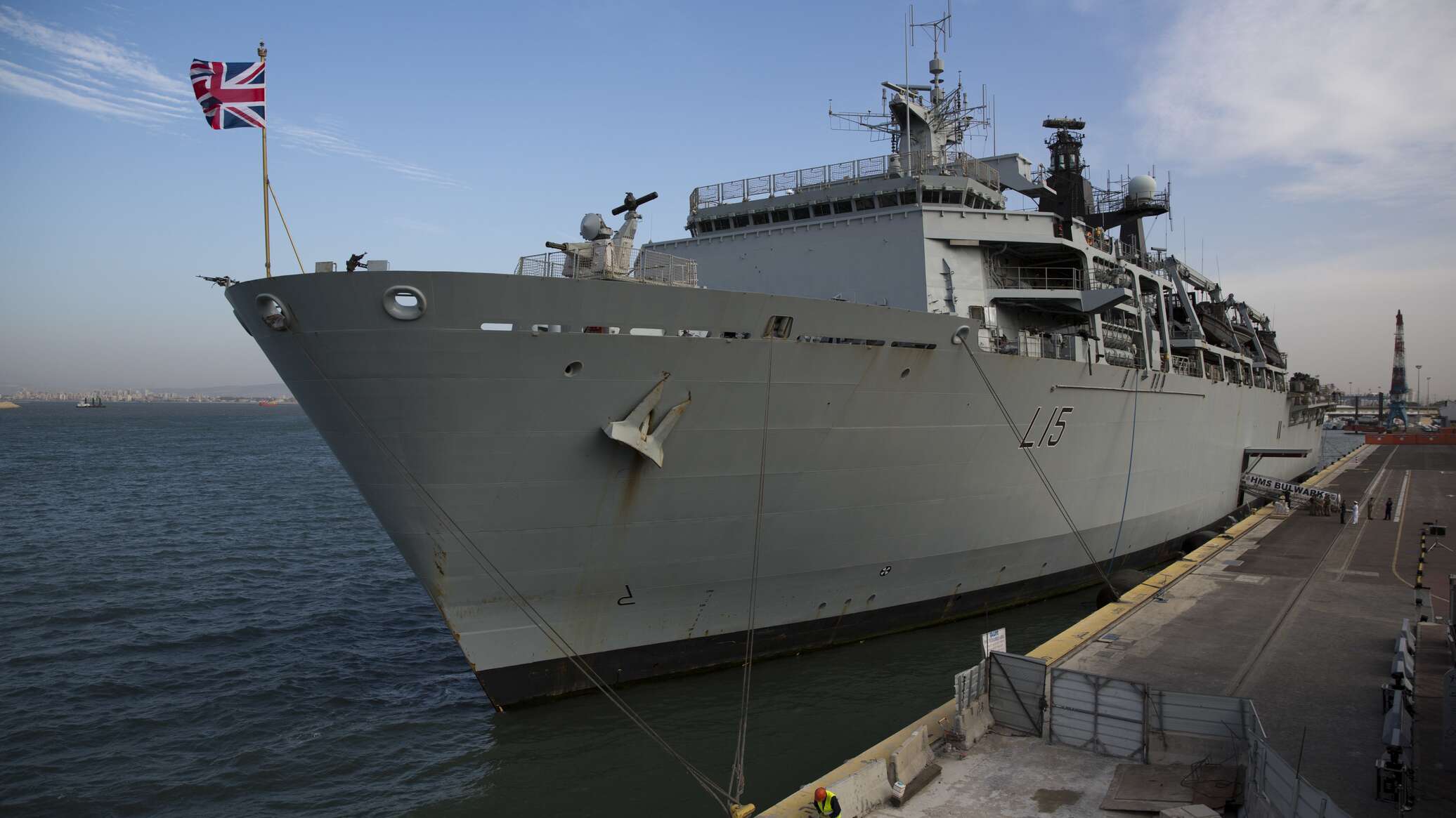 بريطانيا ترسل المدمرة البحرية "دايموند" لتعزيز تواجدها بالشرق الأوسط