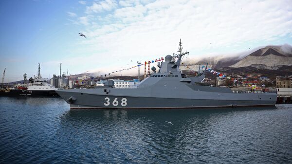 أحدث سفينة دورية فاسيلي بيكوف (مشروع 22160)، تدخل في خدمة أسطول البحر الأسود، القاعدة البحرية العسكرية في نوفوسيبيرسك - سبوتنيك عربي