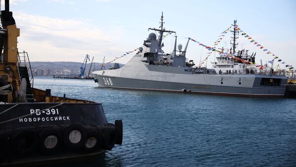 أحدث سفينة دورية فاسيلي بيكوف (مشروع 22160)، تدخل في خدمة أسطول البحر الأسود، القاعدة البحرية العسكرية في نوفوسيبيرسك - سبوتنيك عربي