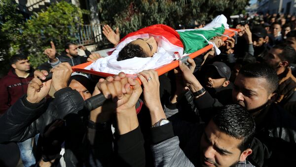 تشييع جثمان صبي فلسطيني - سبوتنيك عربي
