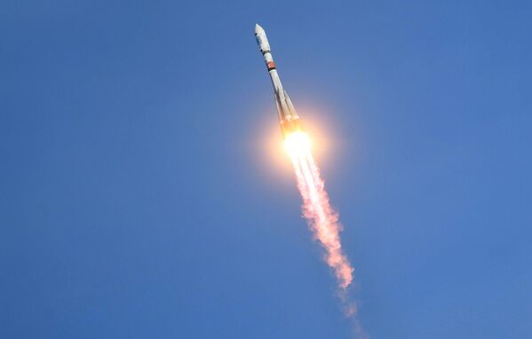 إطلاق الصاروخ سويوز 2.1 A من محطة فوستوتشني الفضائية - سبوتنيك عربي