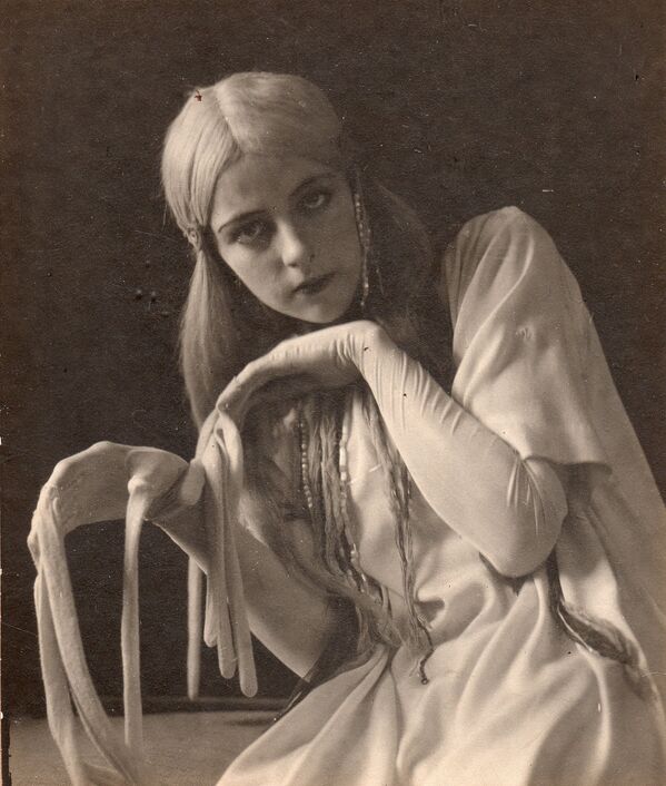 الممثلة الروسية للسينما الصامتة الكسندرا ريبيكوفا، عام 1908 - سبوتنيك عربي