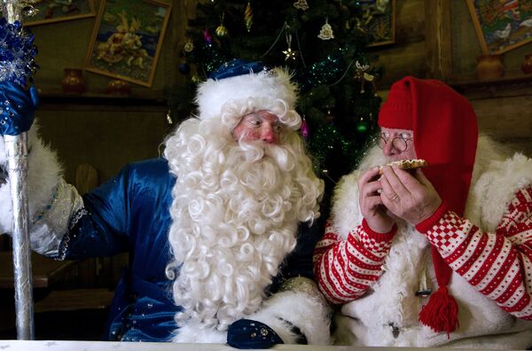 بابا نويل الروسي يلتقي نظيره النرويجي في كرملين إزمايلوفو، موسكو - سبوتنيك عربي