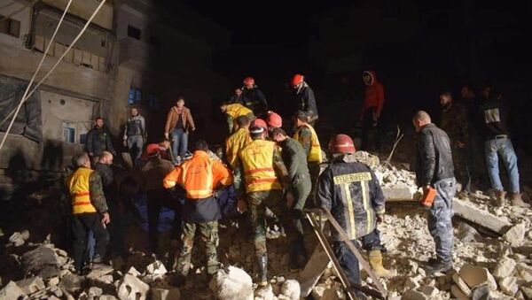 انهيار مبنى سكني بحي الصالحين في حلب - سبوتنيك عربي