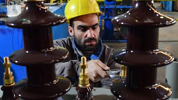 منتجات مصنع المحولات الكهربائية Union Transformers، في ضواحي دمشق - سبوتنيك عربي