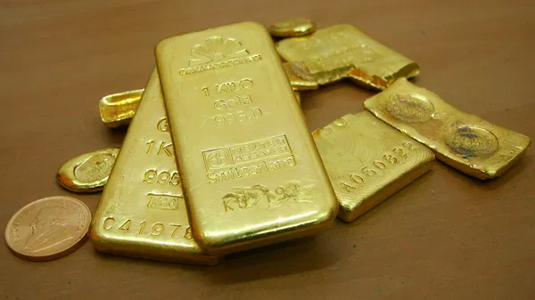 سعر الذهب عيار 24 ارتفع إلى 19.67 دينار وعيار 21 وصل 17.29 دينار