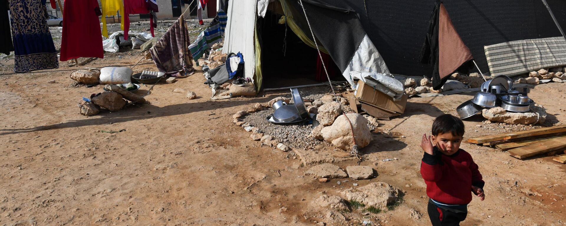 مخيم اللاجئين، النازحين السوريين من تدمر، في ريف حمص، سوريا - سبوتنيك عربي, 1920, 29.03.2021