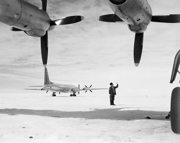 الطائرات السوفيتية في أنتاركتيكا، عام 1962 - سبوتنيك عربي