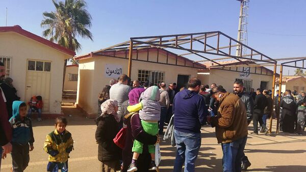 10 آلاف لاجئ سوري عادوا من مخيمات الأردن منذ فتح معبر نصيب - سبوتنيك عربي