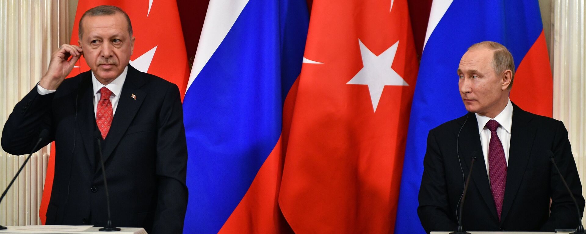 بوتين وأردوغان في المؤتمر الصحفي المشترك في موسكو - سبوتنيك عربي, 1920, 26.07.2022