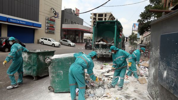 عمال نظافة في بيروت صورة أرشيفية - سبوتنيك عربي