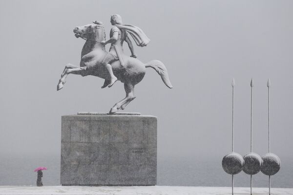 نصب تذكاري لاسكندر المقدوني في سالونيك، اليونان 4 يناير/ كانون الثاني 2019 - سبوتنيك عربي