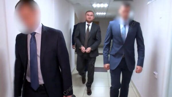 اعتقال السيناتور أراشكوف - سبوتنيك عربي