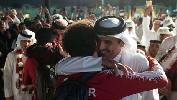 الأمير تميم سعيد بفوز منتخب قطر بكأس آسيا - سبوتنيك عربي