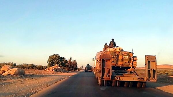 الجيش السوري يدفع بتعزيزات ضاربة نحو إدلب - سبوتنيك عربي
