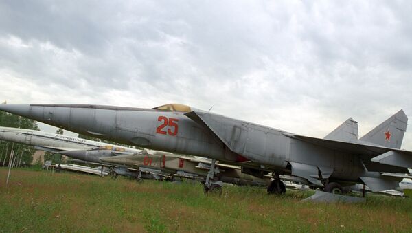 ميغ 25 السوفاتية في معرض الطائرات العسكرية - سبوتنيك عربي