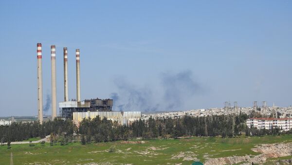 إخماد حريق ضخم في أكبر محطة كهربائية وسط سوريا بعد استهدافها بصواريخ (النصرة) - سبوتنيك عربي