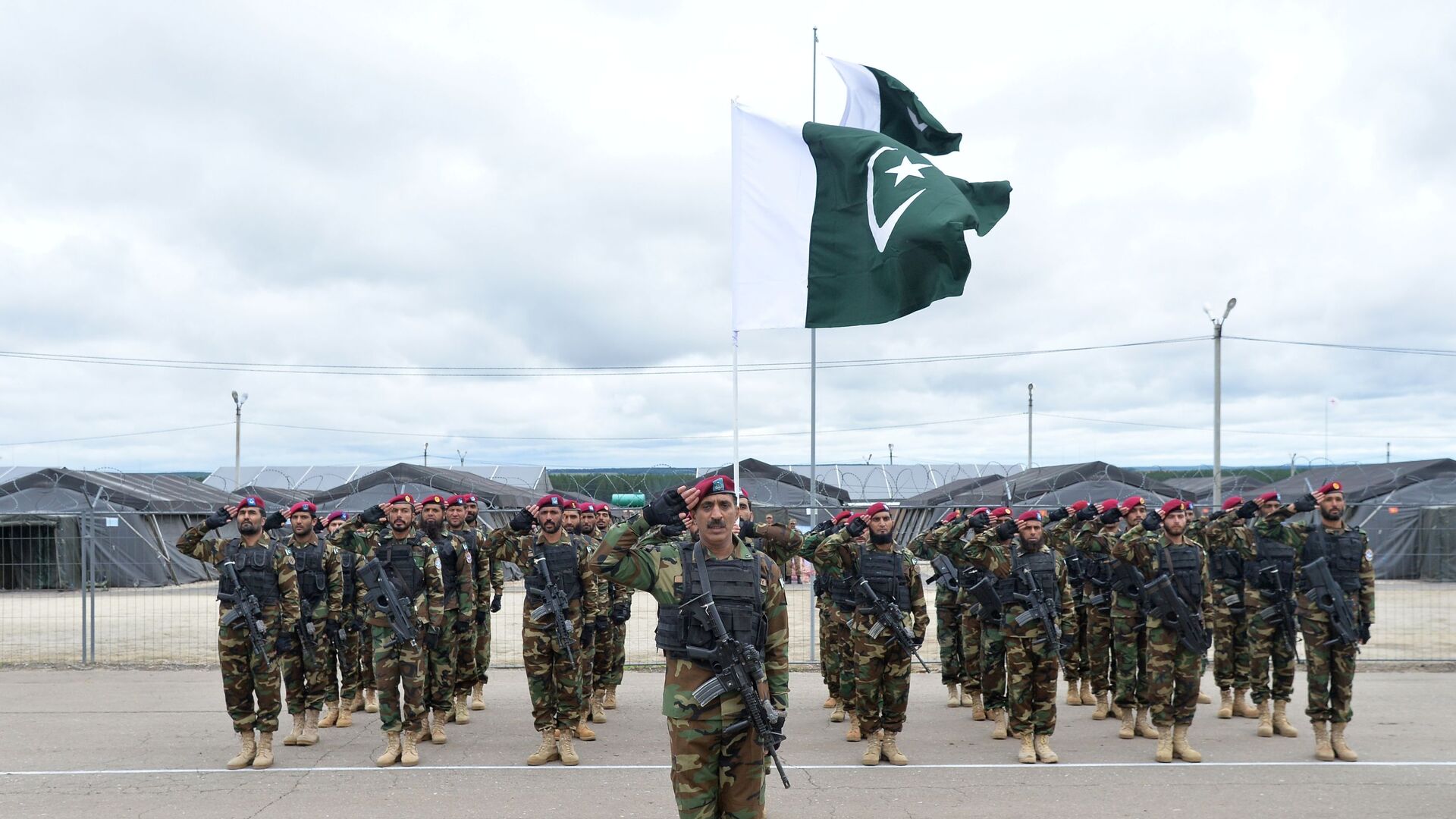 تصاعد التوتر بين الهند و باكستان - جنود الجيش الباكستاني، 2018 - سبوتنيك عربي, 1920, 23.04.2022