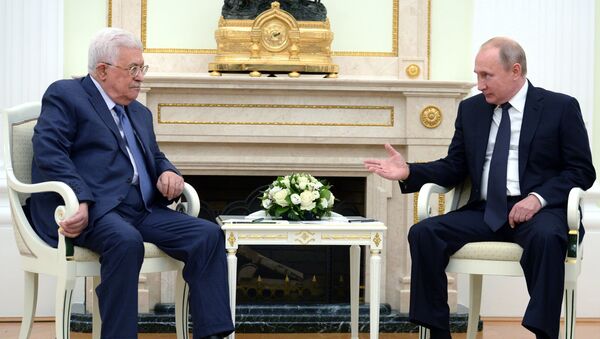 الرئيس الروسي فلاديمير بوتين، ونظيره الفلسطيني محمود عباس - سبوتنيك عربي