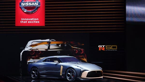 معرض جنيف الدولي للسيارات لعام 2019 - جناح شركة Nissan وعرض سيارة Nissan Skyline GT-R - سبوتنيك عربي