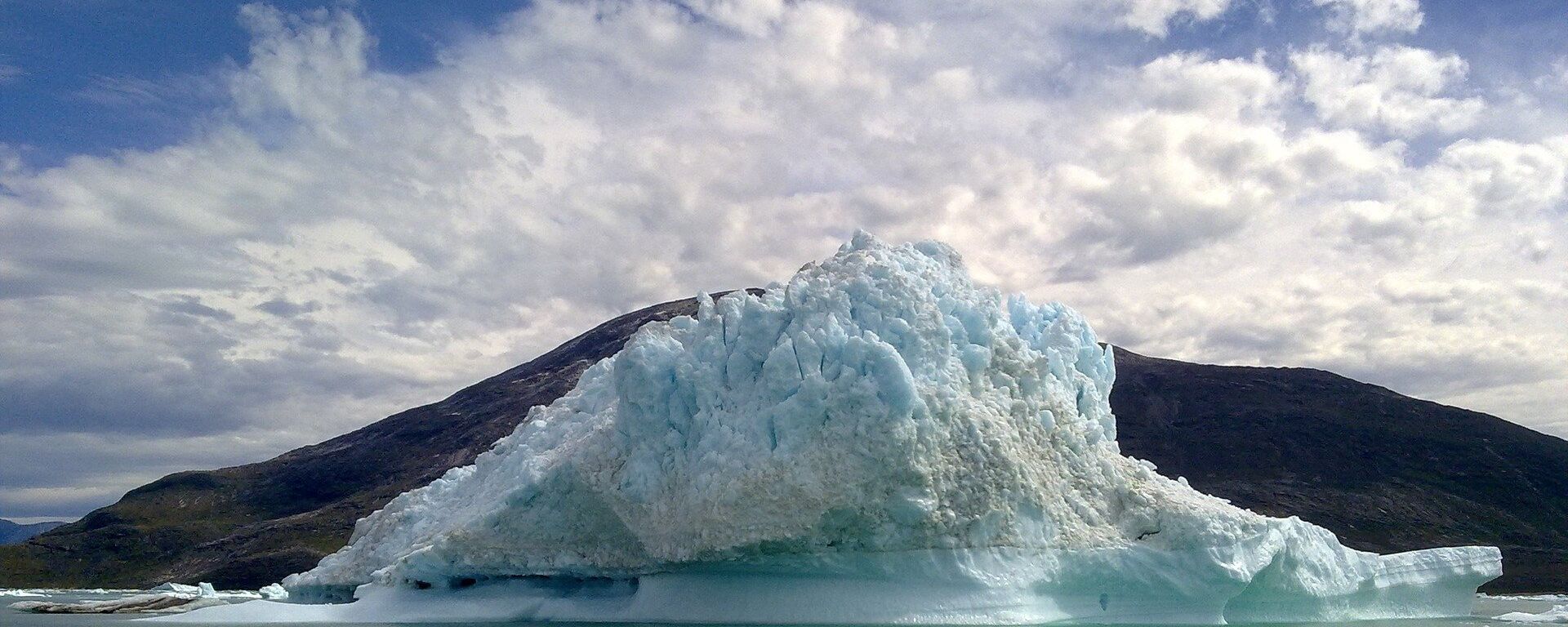 جبل جليدي - سبوتنيك عربي, 1920, 19.05.2021