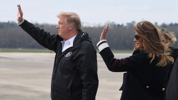 ميلانيا ترامب مع زوجها الرئيس الأمريكي دونالد ترامب، 8 مارس/آذار 2019 - سبوتنيك عربي