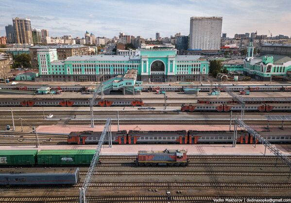 منظر لمحطة قطار في مدينة نوفوسيبيرسك - سبوتنيك عربي
