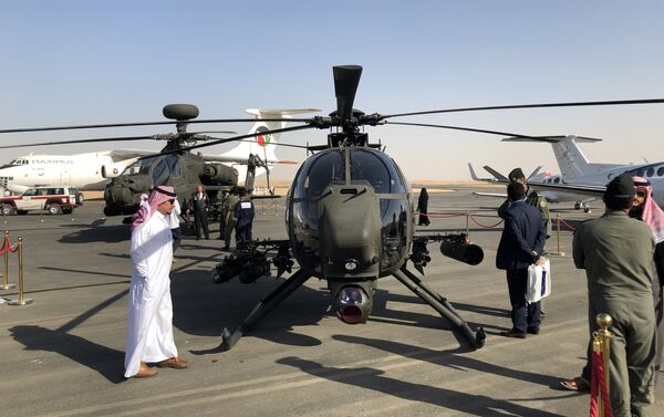 طائرة الحرس الوطني اي اتش اكس ساي صناعة أمريكية في معرض السعودية الدولي الأول للطيران - سبوتنيك عربي