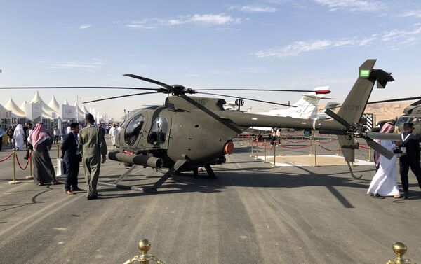 طائرة الحرس الوطني اي اتش اكس ساي صناعة أمريكية في معرض السعودية الدولي الأول للطيران - سبوتنيك عربي