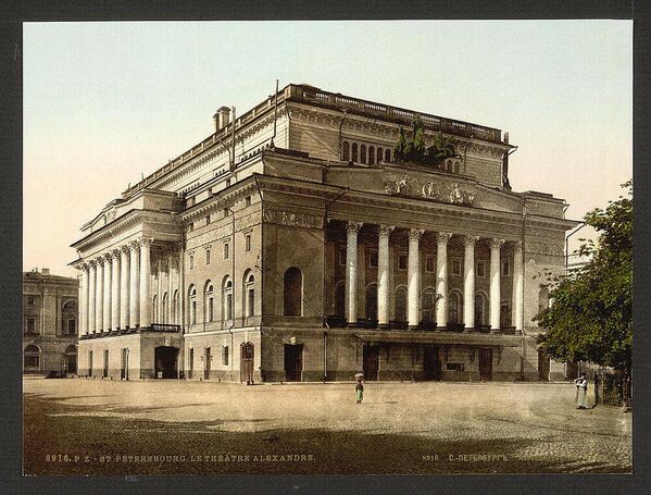 مسرح ألكسندر في مدينة سان بطرسبورغ - سبوتنيك عربي